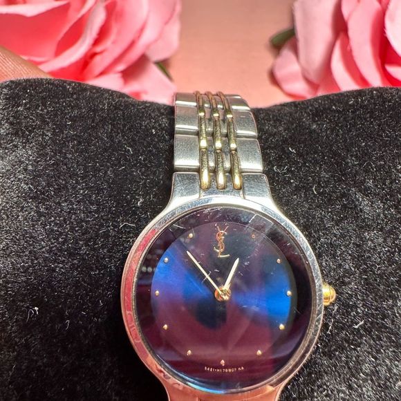 YSL authentic vintage watch - baby blue authentic silver watch - Picture 6 of 11